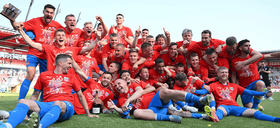 周日025德甲:奥格斯堡VS斯图加特 保级主场死守,欧冠区客队强攻抢分